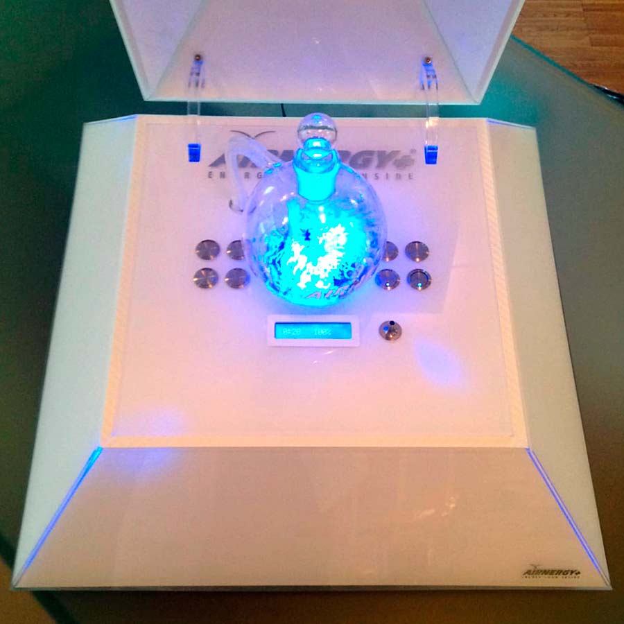 Sonderanfertigung Cheops Pyramide innen